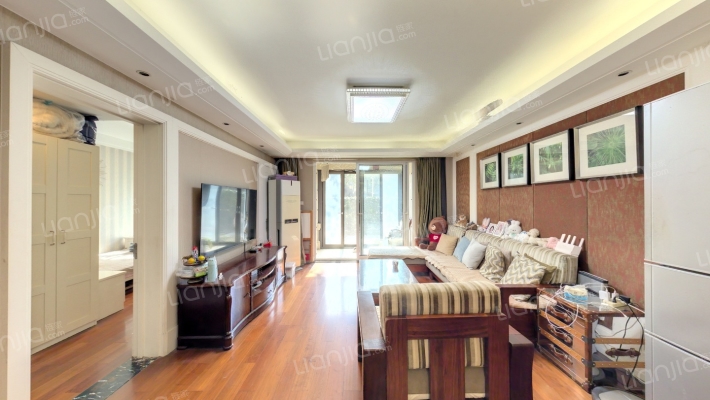 旭辉亚瑟郡二手房实景图