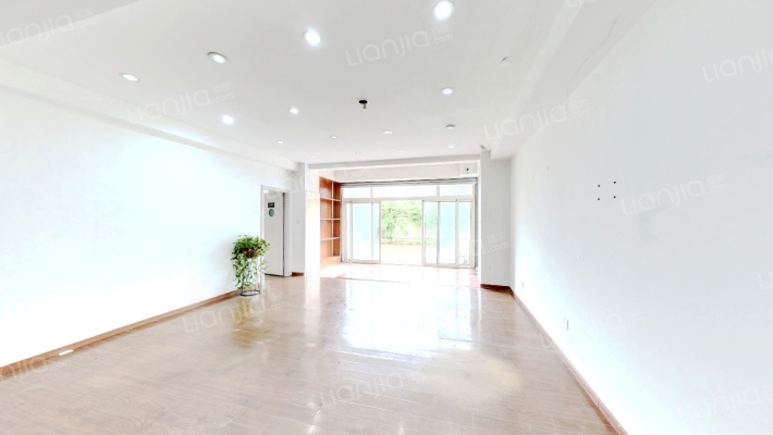 虹山半岛别墅二手房实景图