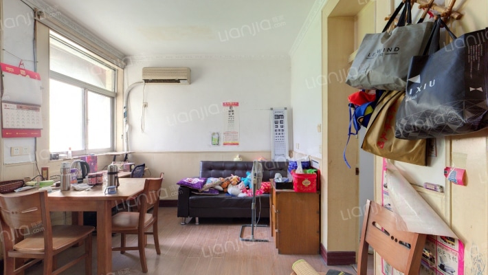 南京市江宁医院住宅区二手房实景图