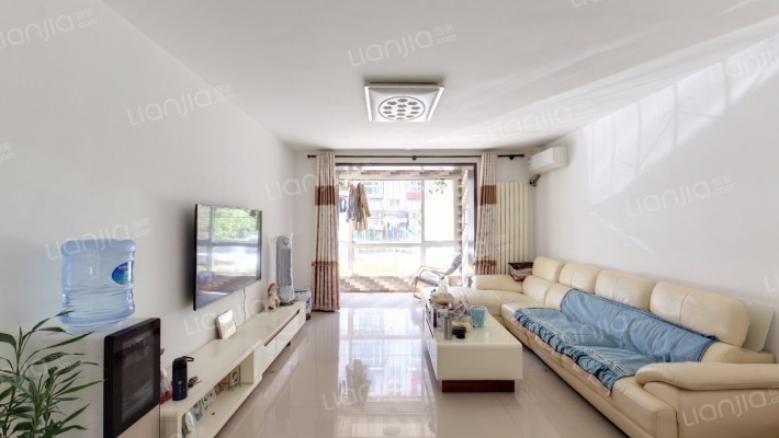 新澳花园二手房实景图