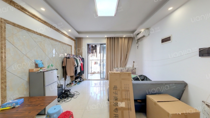 翠湖新苑二手房实景图