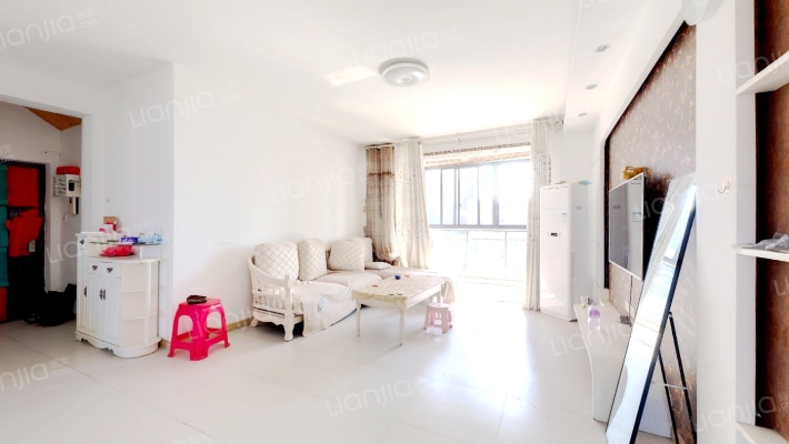 沁园铭城二手房实景图