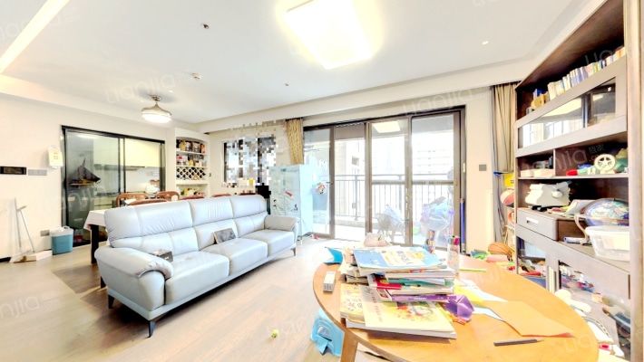 万科天誉二期二手房实景图