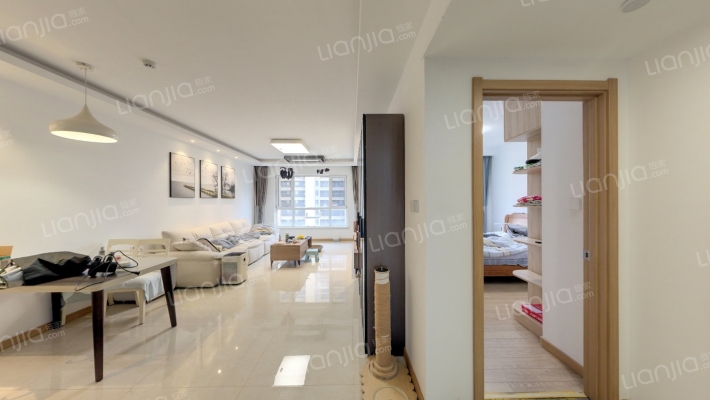 美的城二手房实景图