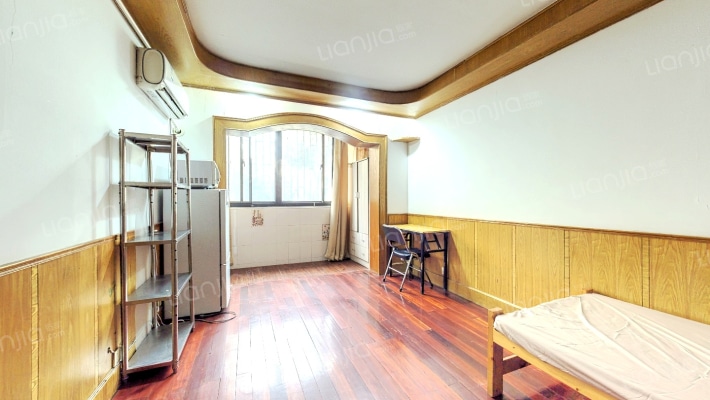 乳山四村二手房实景图