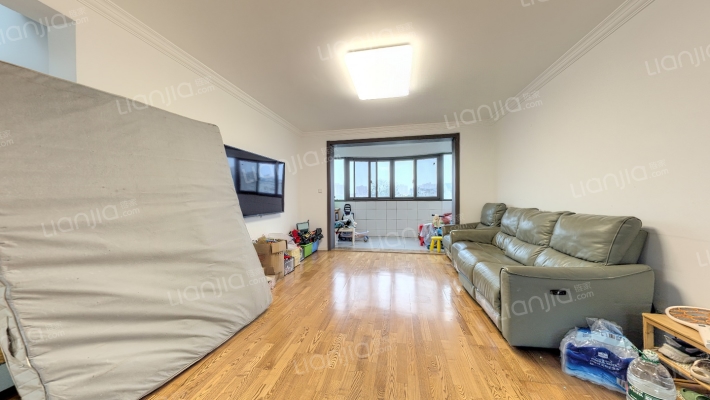 莲琼苑二手房实景图