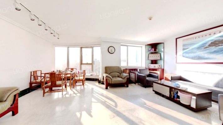 名人公寓二手房实景图