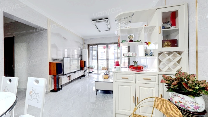 峰景湾二手房实景图