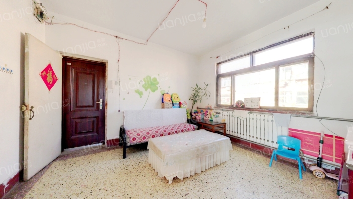 宾谷街631号二手房实景图