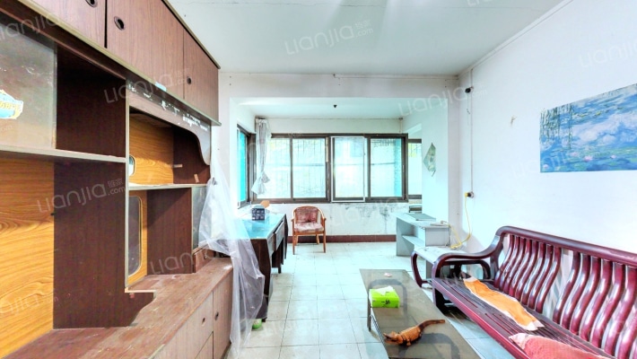 教工宿舍二手房实景图