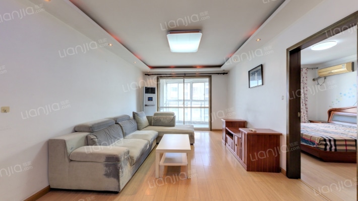 绿岛华庭二手房实景图