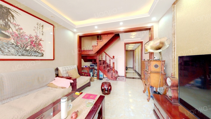 新界商务楼二手房实景图