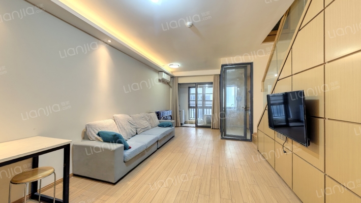 海伦广场二手房实景图