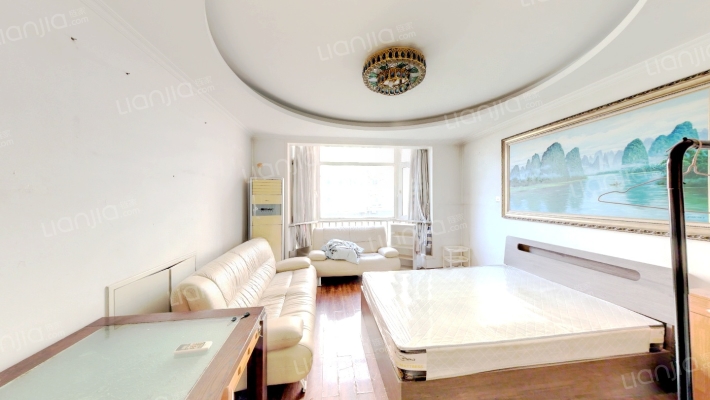 龙力天润苑二手房实景图