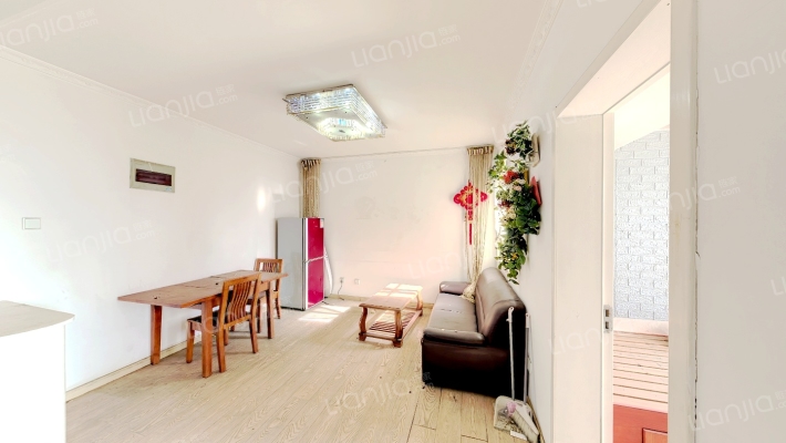 荣城花园南苑二手房实景图