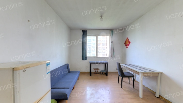 银龙翠苑二手房实景图