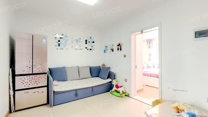 香槟新坐标二手房实景图