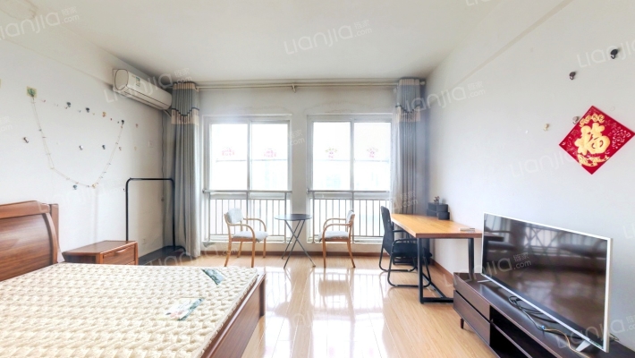 铂澜商务中心二手房实景图