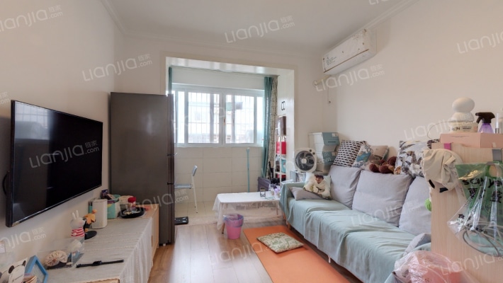 经天路8号二手房实景图