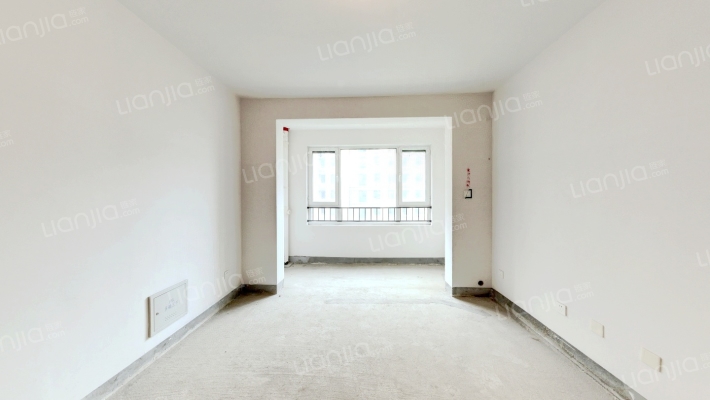 保利西悦春天二手房实景图