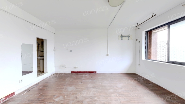 聚丰公寓二手房实景图