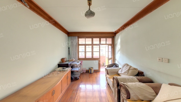 东南一村二手房实景图