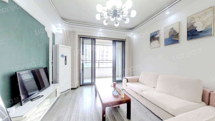 滴水湖馨苑四期二手房实景图