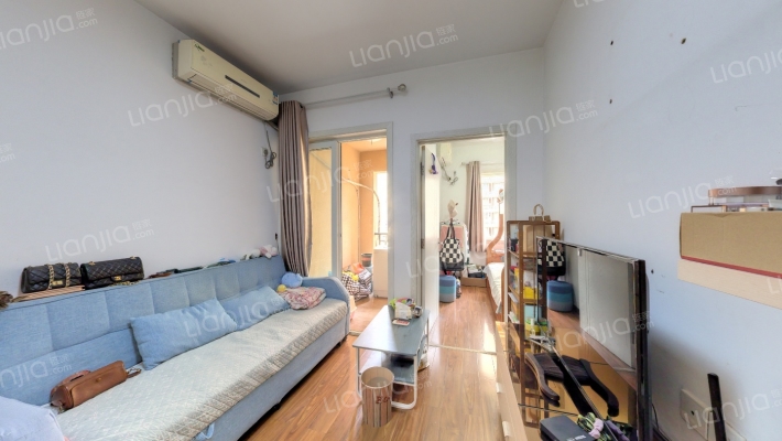 国际家纺城绣色C区二手房实景图