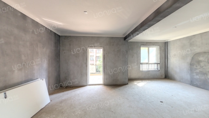 朗霞丹桂苑二手房实景图