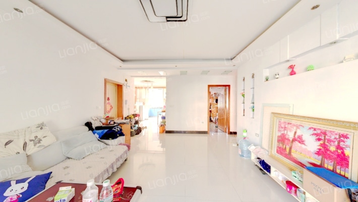 蓝钻名贵花园二手房实景图