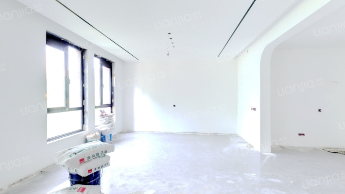 海马公园B区二手房实景图