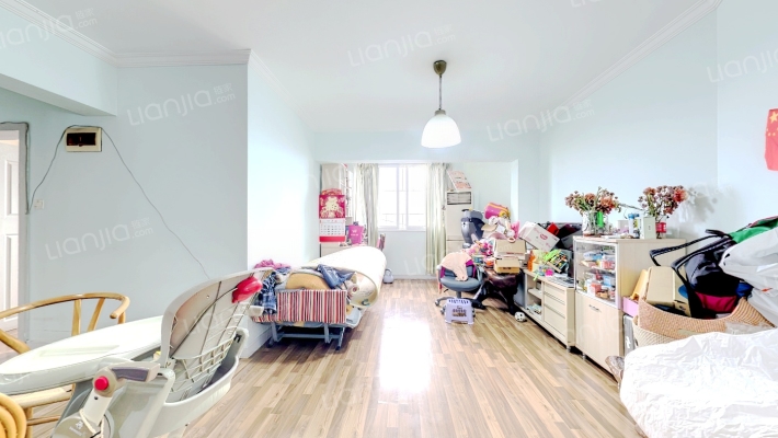 秀苑小区二手房实景图