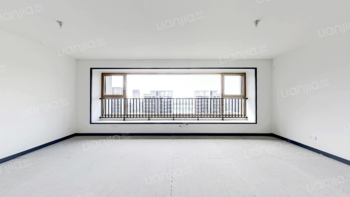 格调瑰丽花园二手房实景图