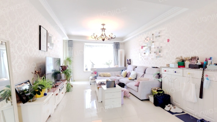 东郊小镇第三街区二手房实景图