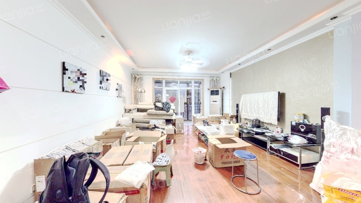 凯悦豪庭二手房实景图