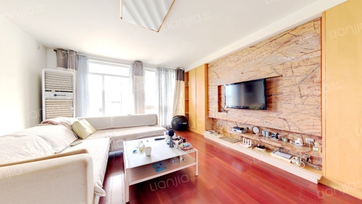 传记文学公寓二手房实景图