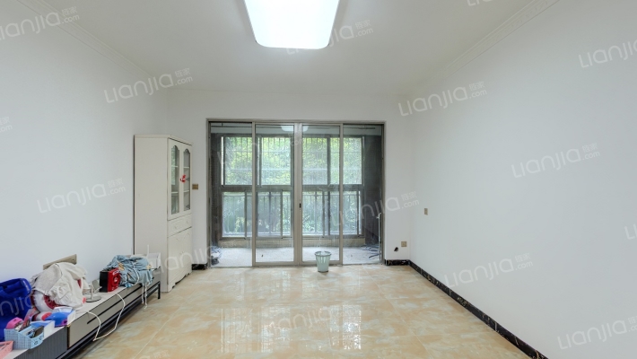 东逸湾花园二手房实景图