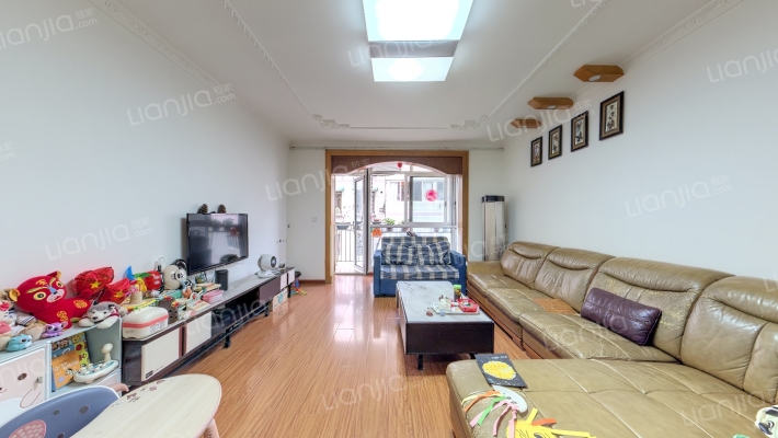 新科花园二手房实景图