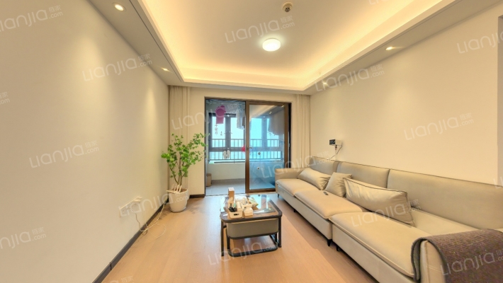 万科金域蓝湾四期二手房实景图