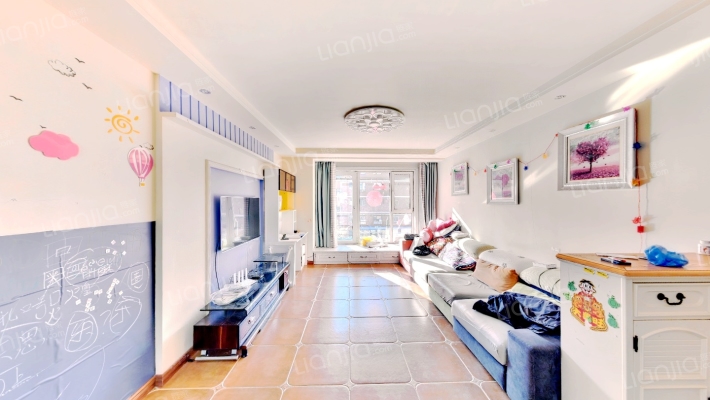 亚泰桂花苑二手房实景图