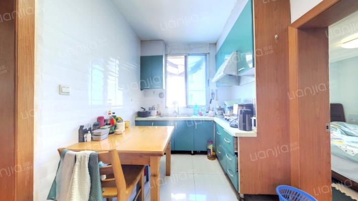 柏庐中路二手房实景图