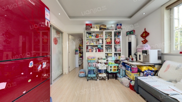 东一小区二手房实景图