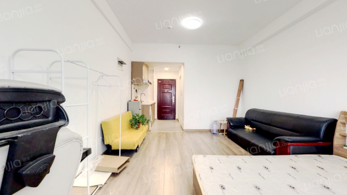 绿地欢乐颂二手房实景图