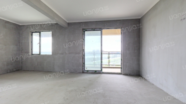 全景外滩二手房实景图