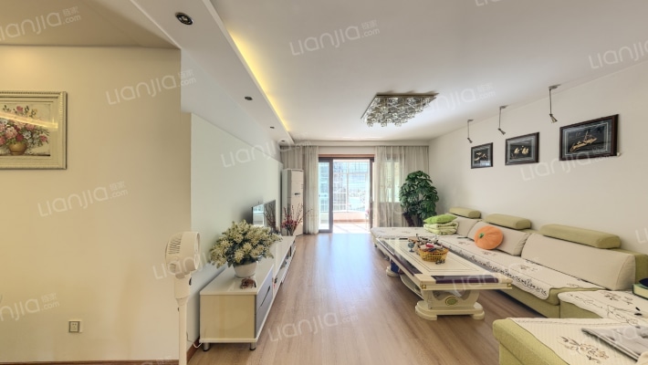 玉山碧苑二手房实景图