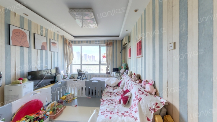 保利海棠湾二手房实景图