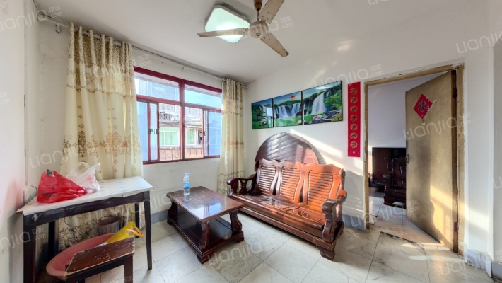 红光楼小区二手房实景图