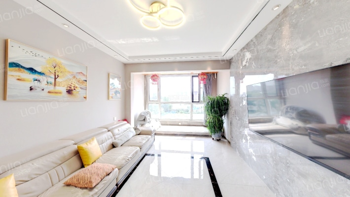 富禹依云蓝湾二手房实景图