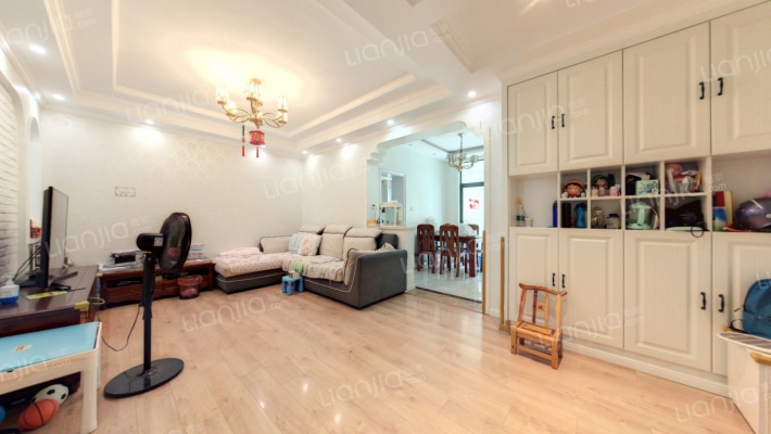 惠安新苑二手房实景图