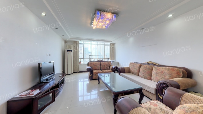 宝星国际二期二手房实景图